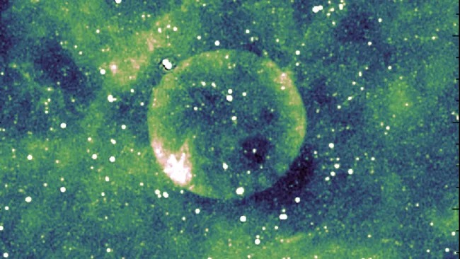 Астрономы обнаружили почти идеальную сферу во Млечном Пути. Объект, названный Teleios, бросает вызов современным моделям звёздных взрывов